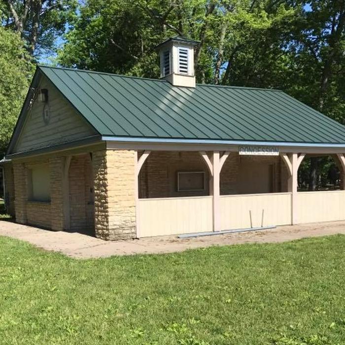 Metal roof installation by MAS Roofing Siding & Decking Inc in Northwest Illinois. Durable metal roofing for residential and agricultural structures. Serving Freeport IL and surrounding communities since 1998.