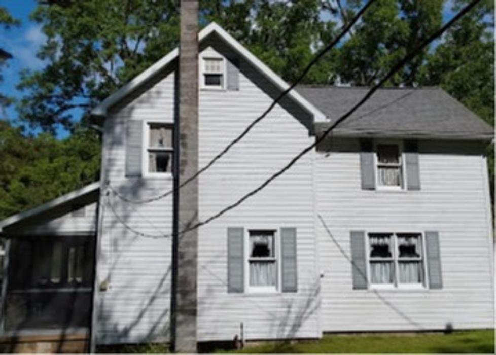 Vinyl Siding Restoration Cleaning