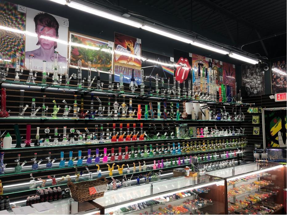 Sterling Tobacco Vape & Glass