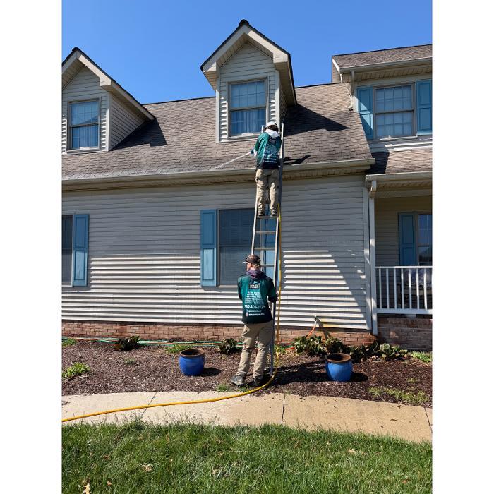 Gutters being cleaned in Smyrna Delaware