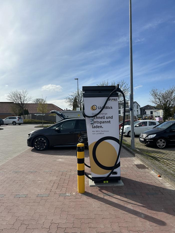LichtBlick QuickCharge Ladestation, Am Markt in Grömitz