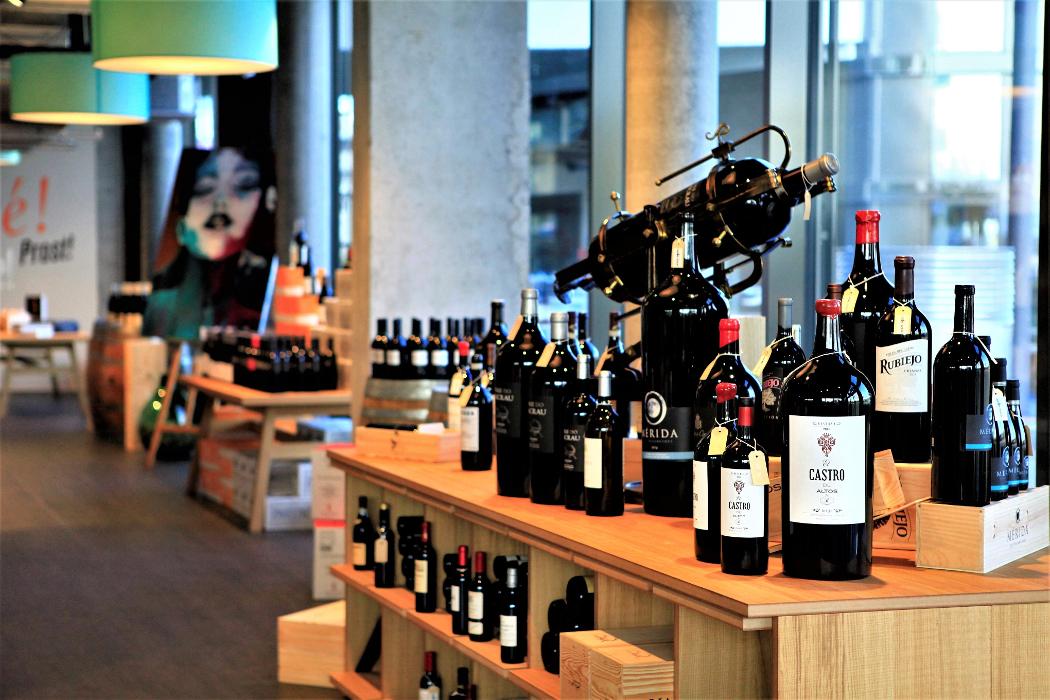 Gerstl Weinselektionen AG, Sandäckerstrasse in Spreitenbach
