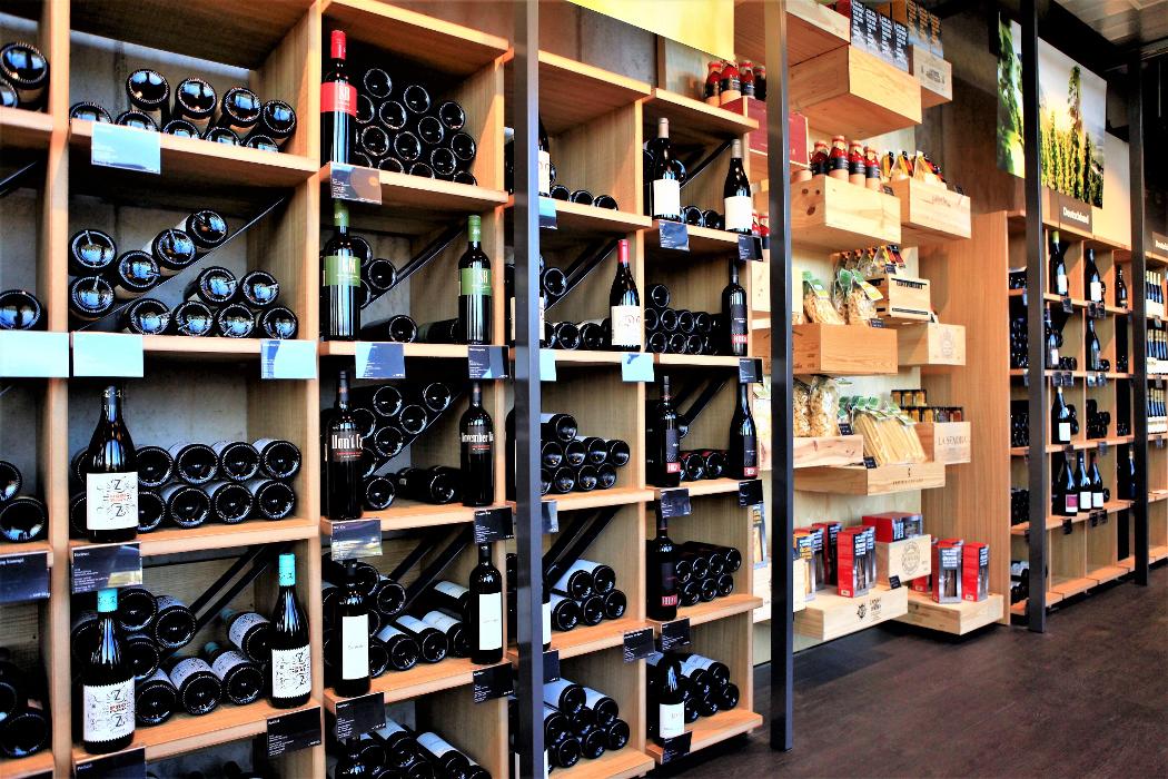 Gerstl Weinselektionen AG, Sandäckerstrasse in Spreitenbach