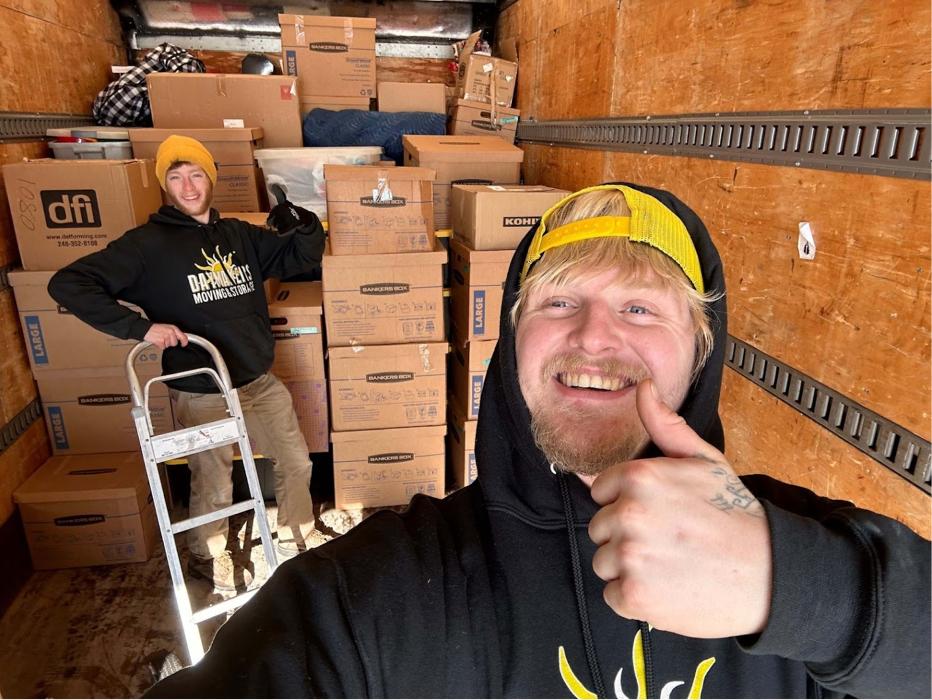Daymakers Moving and Storage