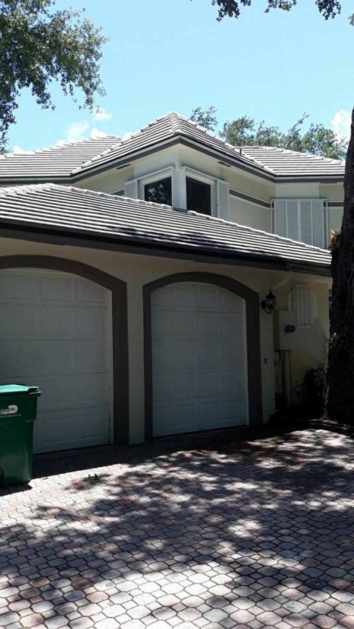 Fraser Roofing FL,LLC