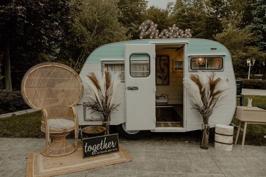 Capture That Vintage Photo Camper