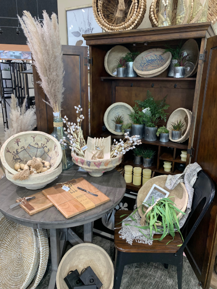 Carpet Weaver's Flooring & Furniture Gallery