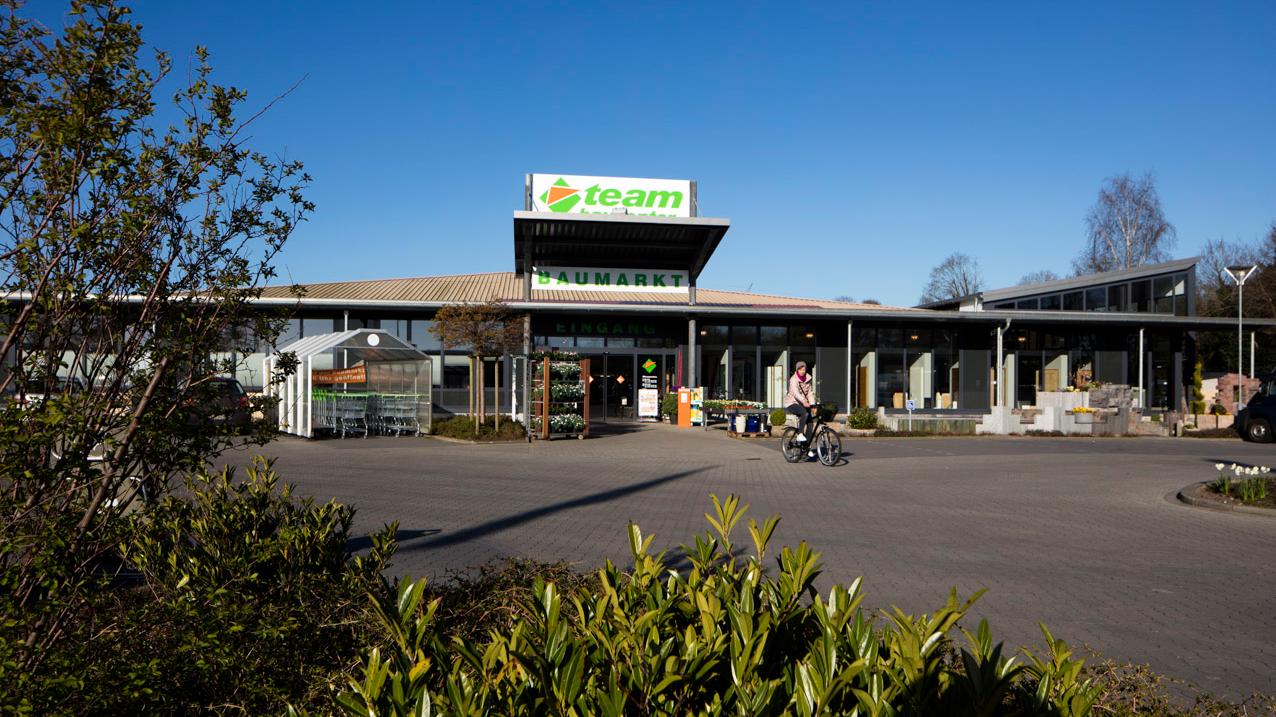team baucenter raisa GmbH & Co. KG - Hemmoor, Am Baumarkt in Hemmoor