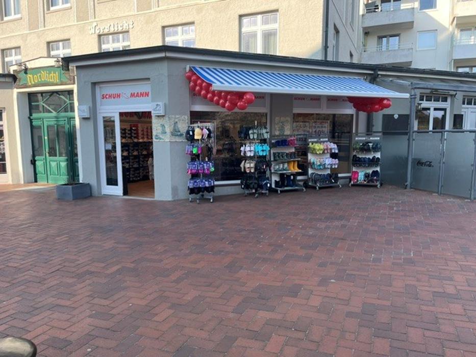 Schuh-Mann Wangerooge, Obere Strandpromenade in Wangerooge