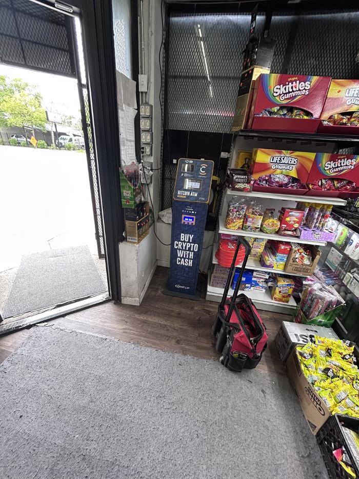 CoinFlip Bitcoin ATM - Avers Express Food (Chicago)