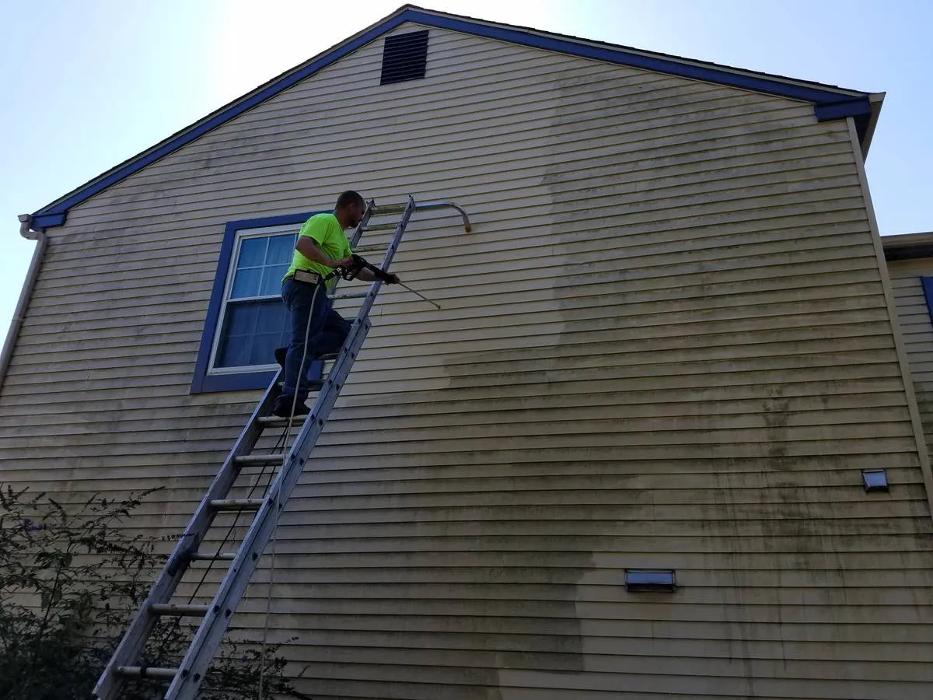 VGJ Pressure Washing