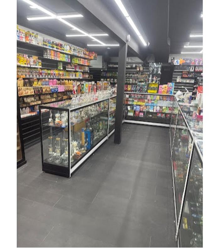 Kloudz Smoke Shop