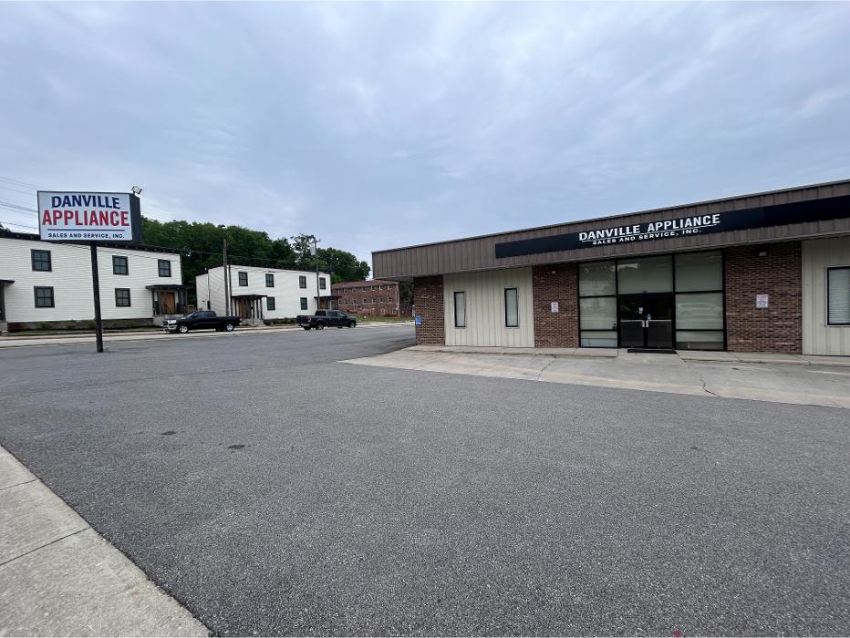 Appliance Showroom located at 532 Monroe St. Danville, VA 24541