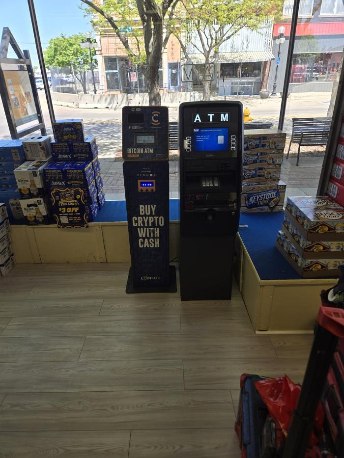 CoinFlip Bitcoin ATM - HopStop Liquor & Groceries (Webster City)