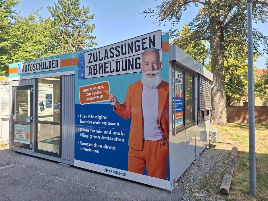 Kroschke Kfz Kennzeichen, Königsallee in Ludwigsburg