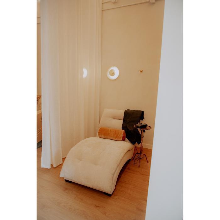 I IV Hydration & Wellness mobile IV Bentonville lounge chair non massage