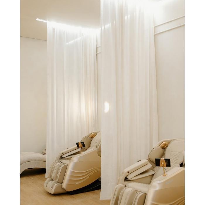 I IV Hydration & Wellness Bentonviille premium IV SERVICE chairs