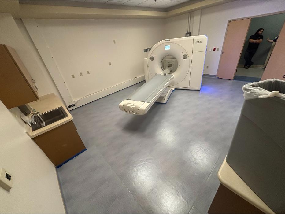 Commercial Luxury Roll Vinyl Flooring with Long term Polish - Parrish Hospital Port Saint John