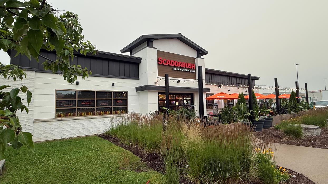 Scaddabush Italian Kitchen & Bar Aurora