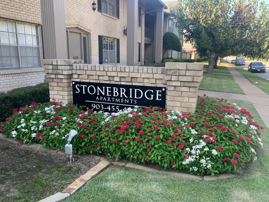 Stonebridge Apartments