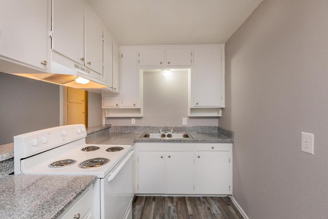 Wilshire Apartments