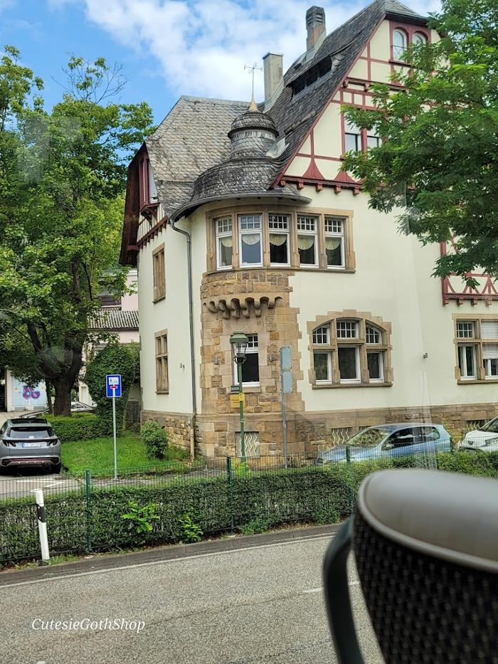 Bräutigam & Feuerbach, Fürstenbergallee in Baden-Baden