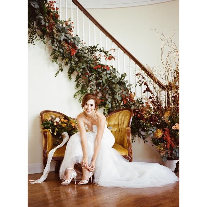 Feel like a princess as you get ready for an unforgettable moment with your partner. 