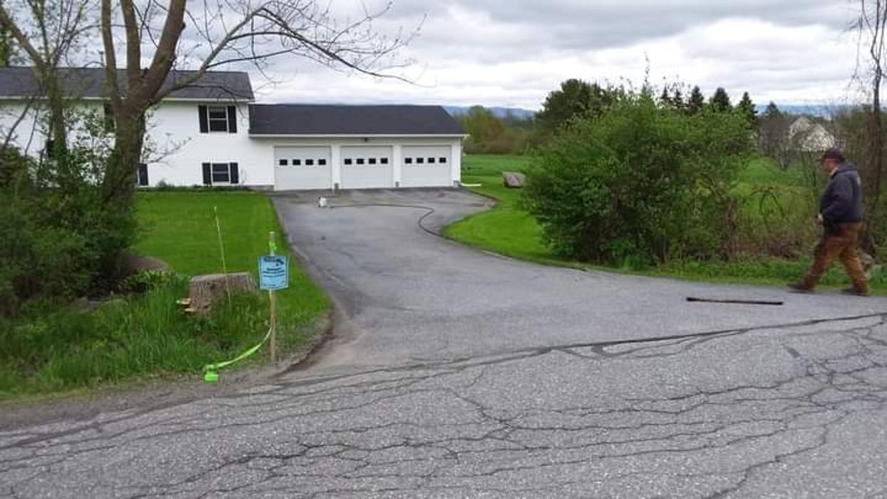 Bouchards Paving and Sealing Image