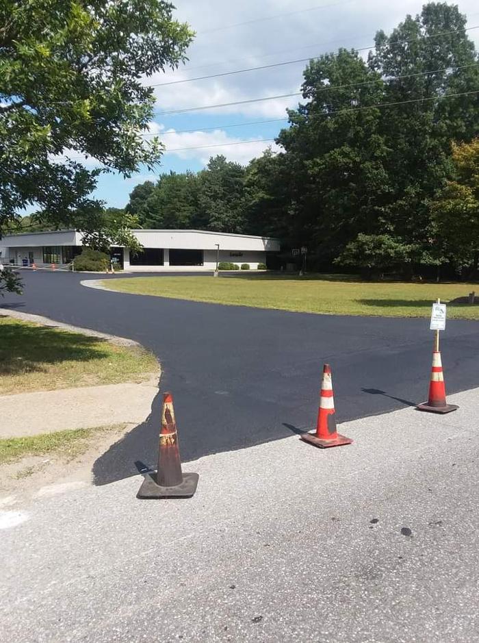 Bouchards Paving and Sealing Image