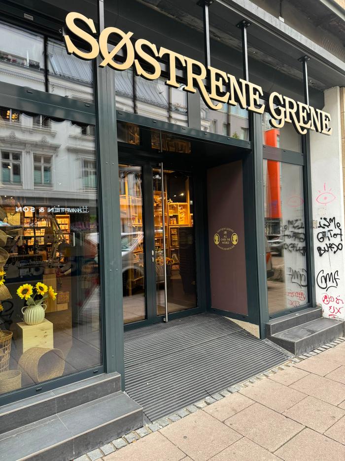 Søstrene Grene, Schulterblatt in Altona