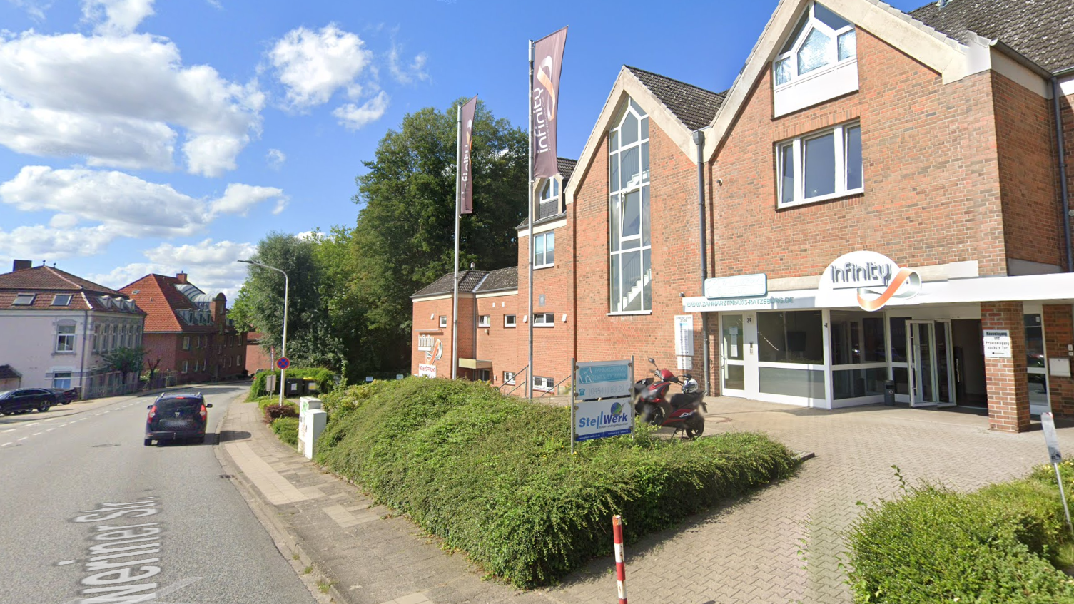 Zahnarztpraxis Dres. Dominik Zahnmedizin und Kieferorthopädie, Schweriner Straße in Ratzeburg