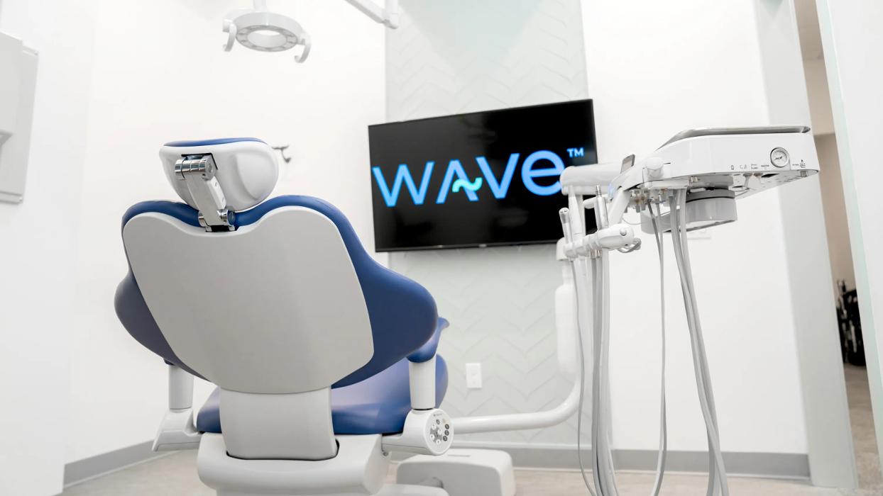 Wave Dental Specialists