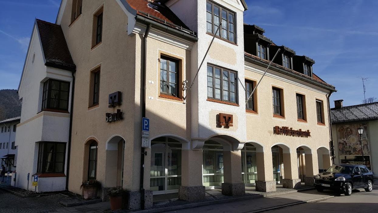Raiffeisenbank im Oberland eG - Filiale Lenggries, Marktstraße in Lenggries