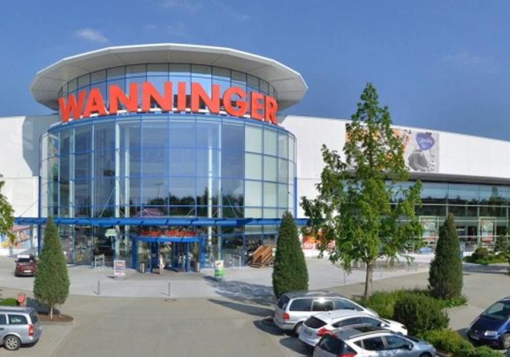 Möbel Wanninger Straubing - Das Möbelhaus und Küchenstudio, Aiterhofener Straße in Straubing