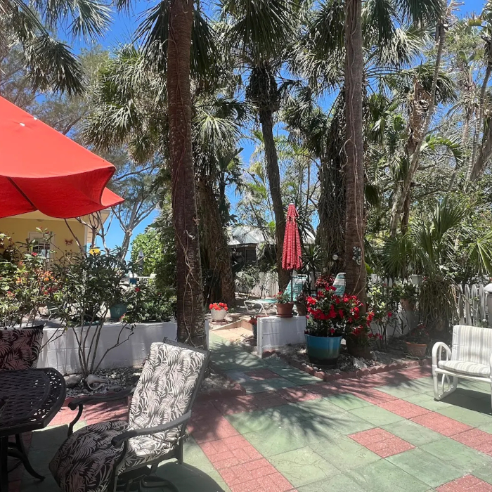 SANDY SHORES Vacation Rentals - Indian Rocks Beach, FL