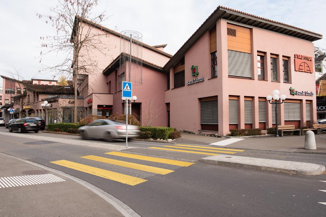 Bank Linth Jona Sg Molkereistrasse 1 Offnungszeiten Angebote