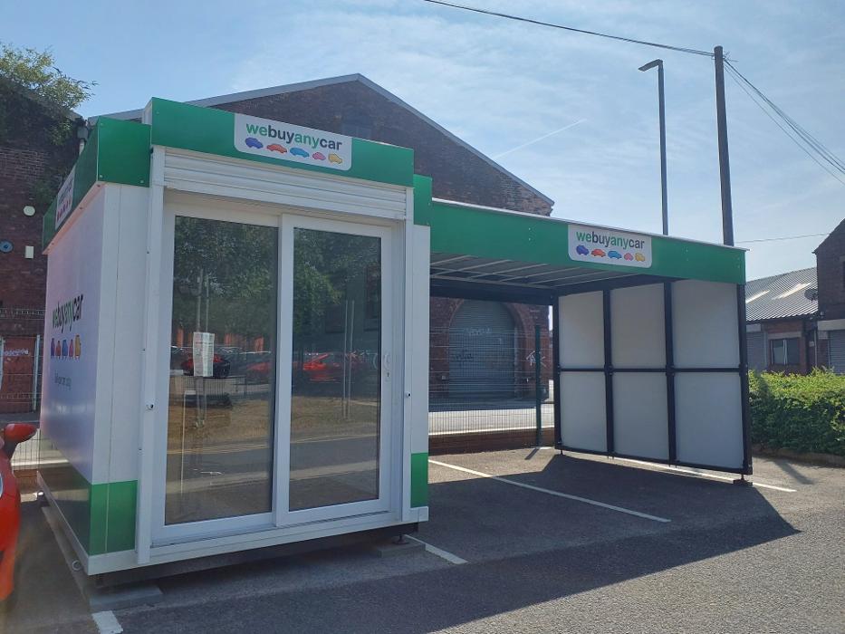 webuyanycar exterior of pod at Crown Point Leeds