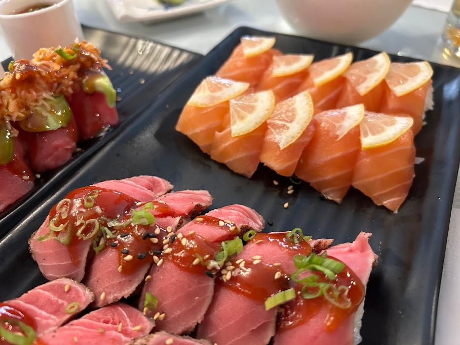 KitzMo Sushi Teriyaki and Bento