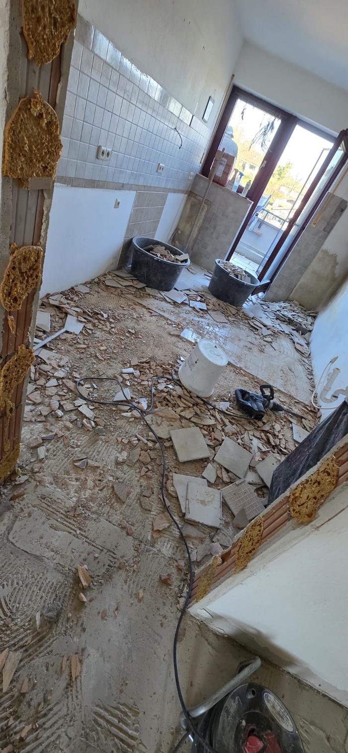 VS Handwerk - Renovation Bülach, Schaffhauserstrasse in Bülach