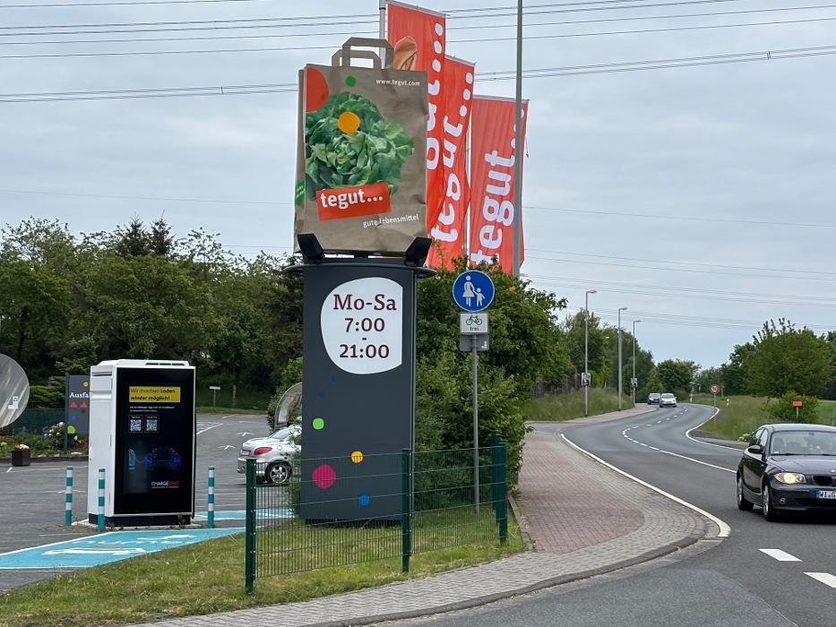 ChargeOne Ladestation, Erlabrunner Straße in Margetshöchheim