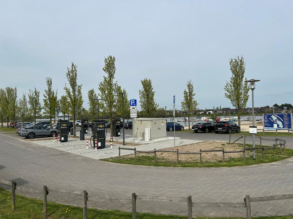 EWE Go HOCHTIEF Ladepartner-Ladestation, Salmstraße in Xanten