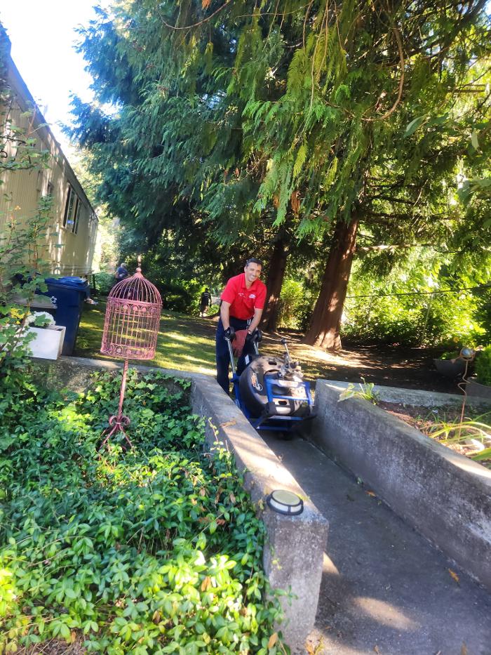 Roto-Rooter Plumbing & Water Cleanup Image