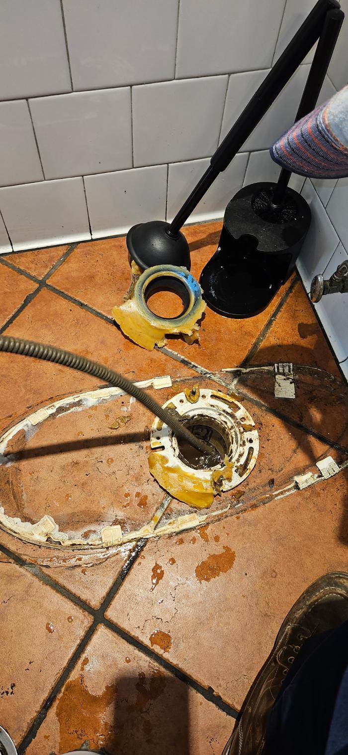 Roto-Rooter Plumbing & Water Cleanup Image