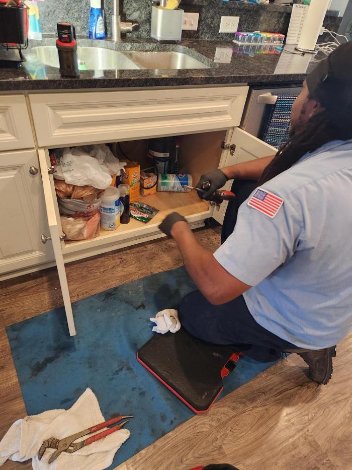Roto-Rooter Plumbing & Water Cleanup Image