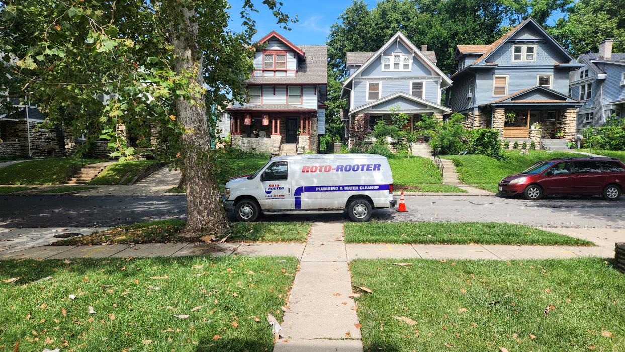 Roto-Rooter Plumbing & Water Cleanup Image