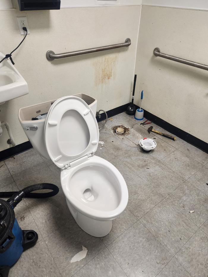 Roto-Rooter Plumbing & Water Cleanup Image