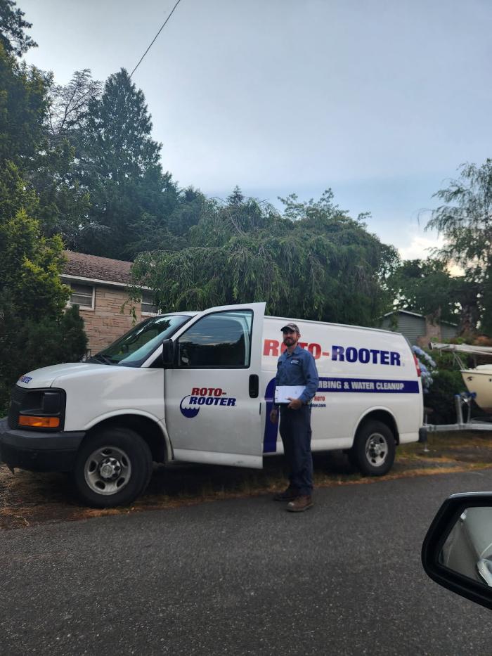 Roto-Rooter Plumbing & Water Cleanup Image