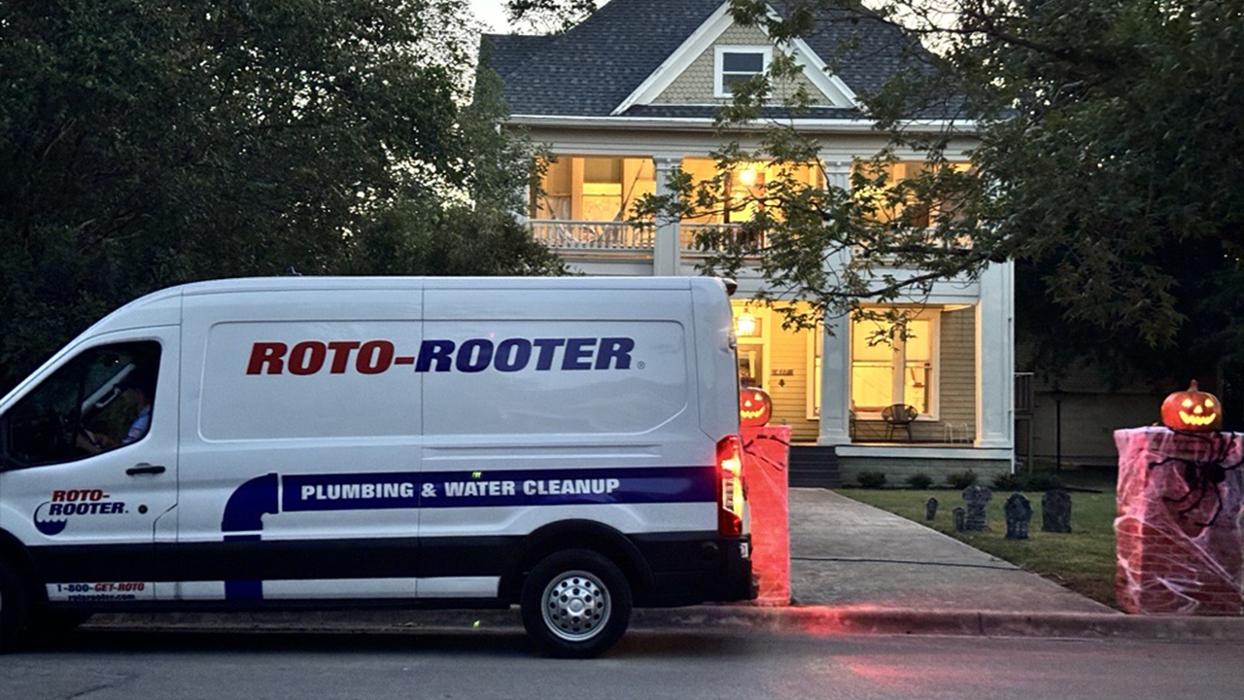 Roto-Rooter Plumbing & Water Cleanup Image