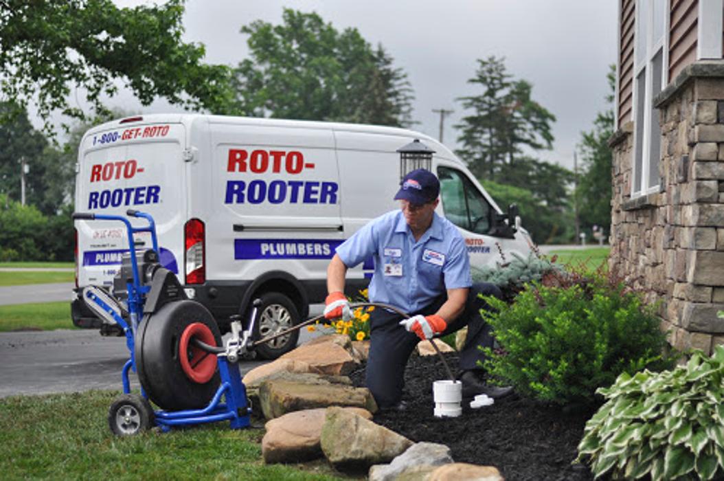 Roto-Rooter Plumbing & Water Cleanup Image