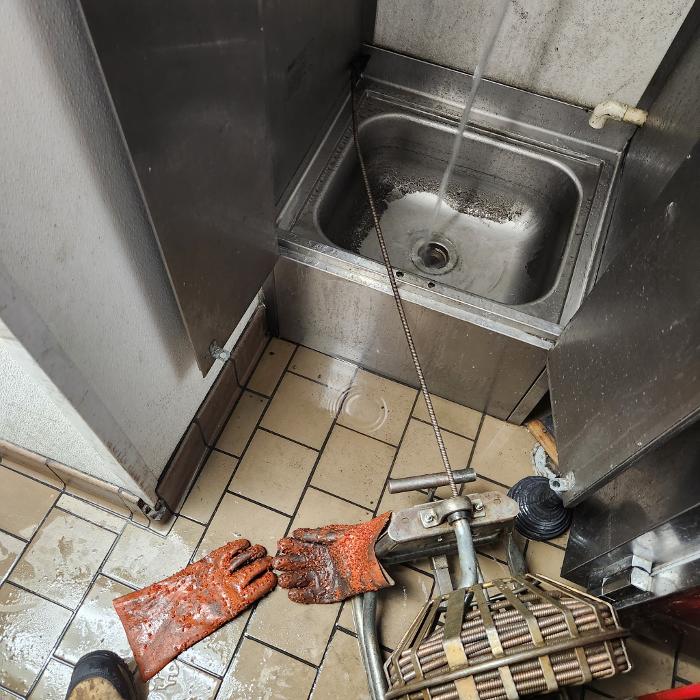 Roto-Rooter Plumbing & Water Cleanup Image